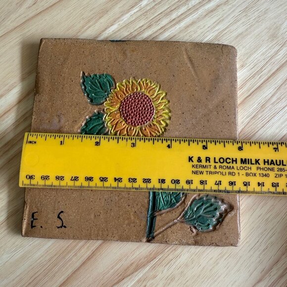 Vintage 70s Studio Pottery Sunflower Tile Handcrafted Square Clay Art Decor Wall - Picture 7 of 9